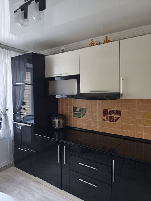 Продается 3 комнатная квартира