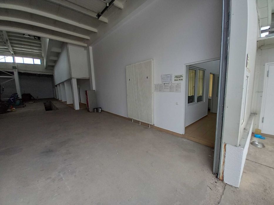 Дава се под наем Промишлена сграда в Разград, Бели Лом - 2765 кв.м за 5000 € - Снимка #11