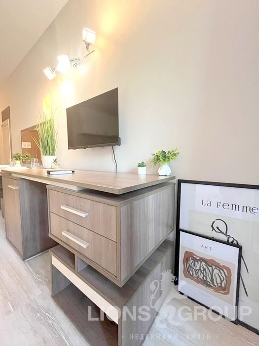 Дава се под наем Едностаен апартамент в к.к. Св.Св. Константин и Елена - 32 кв.м за 300 € - Снимка #6