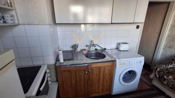 Продава се Двустаен апартамент в Бургас, Славейков - 60 кв.м за 1850 €/кв.м - Снимка #5