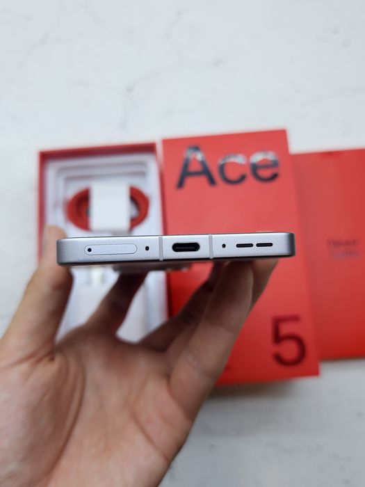 OnePlus Ace 5 Sotlad