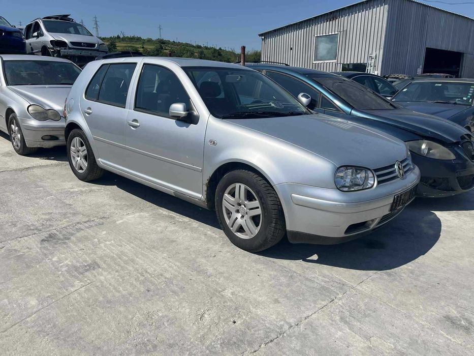 Фолксваген Голф 4/ VW Golf 4, 2.0 бензин на части