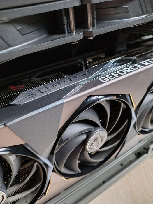 PC Gaming High-End: i7‑13700K + RTX 4080 + 32GB DDR5 6000