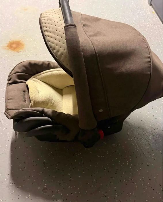 Продам автолюльку