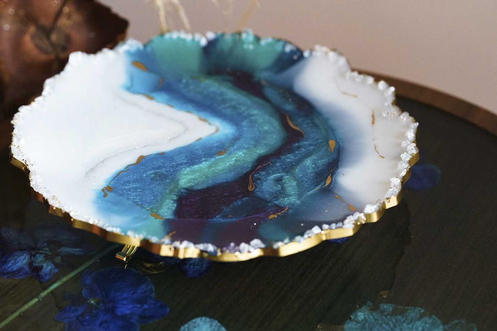 Луксозни артикули от епоксидна смола