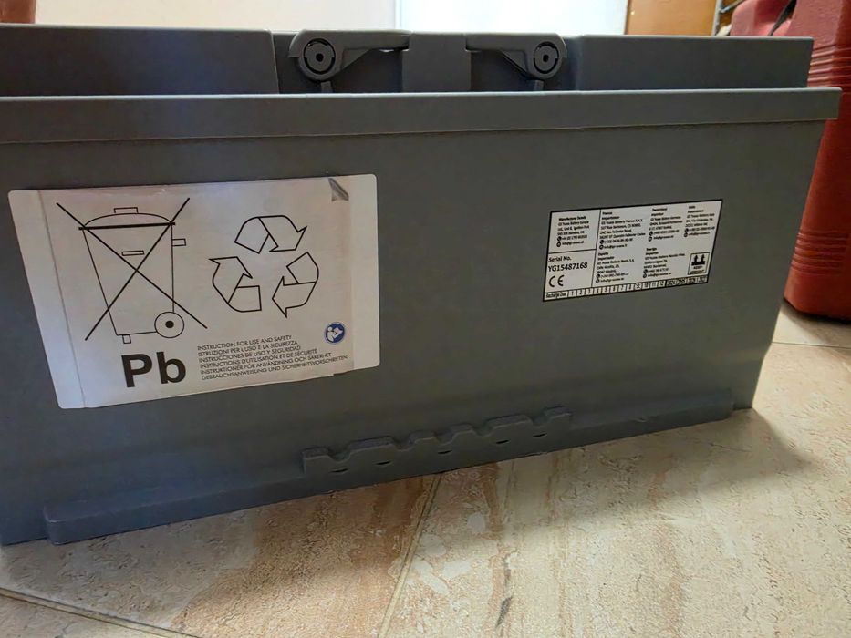 Акумулатор YUASA YBX5020 12V 110Ah 950A