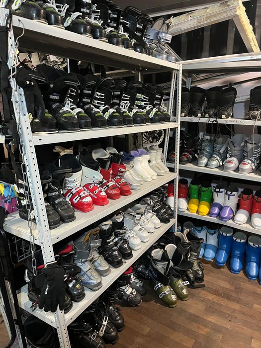 Ботинки горнолыжные 43-44-45 размер