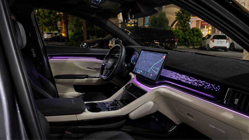 BYD Champion 605 Серый 2023 (Сатиновая бронипленка)