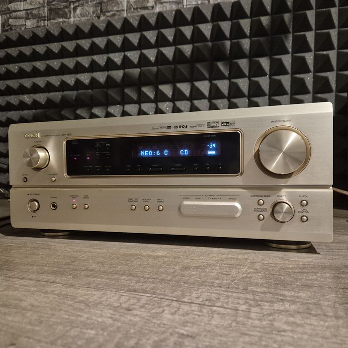 Топ състояние! Усилвател / Ресивър Denon AVR-1803 + дистанционно