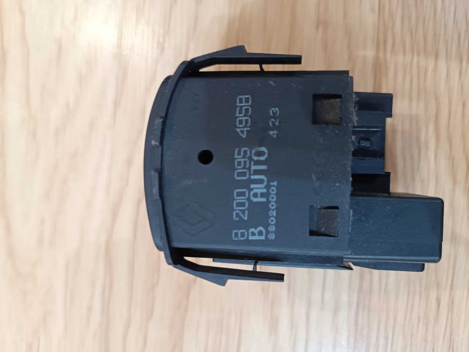 Бутон за регулиране на светлините на Рено Меган 2 - Renault Megane 2