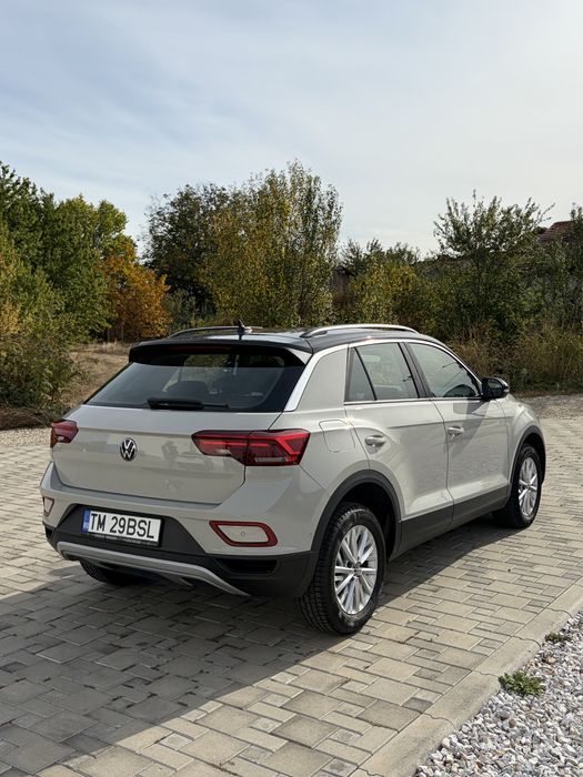 VOLKSWAGEN T-Roc 2023 — imagine 4