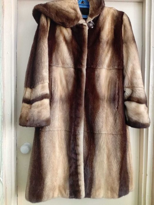 Дубленка новая шуба норка    плащ кожа