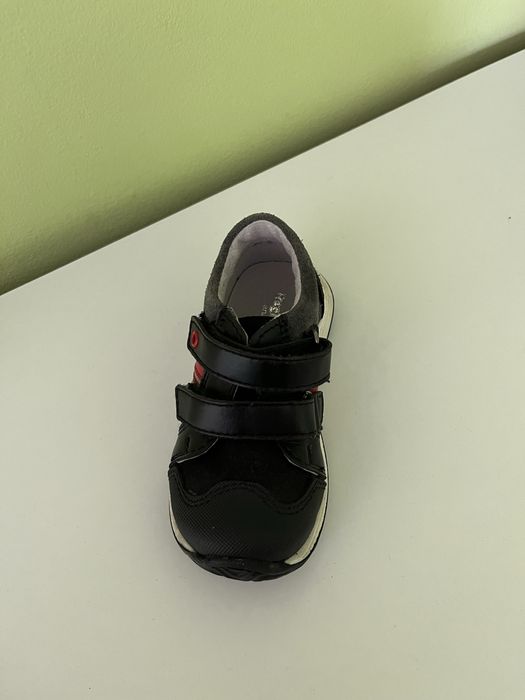 Детски обувки естествена кожа размер 23