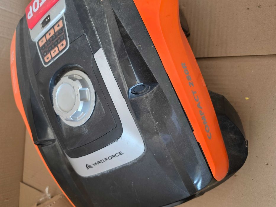 Yard Force Compact 280R Robot de tuns gazon DEFECT