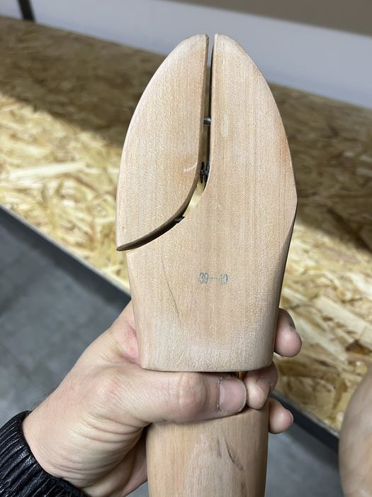 Продаётся обув маникен