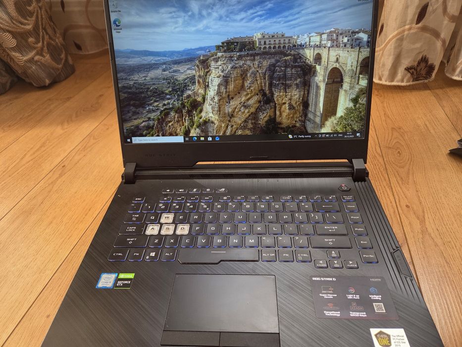 Laptop gaming Asus ROG Strix