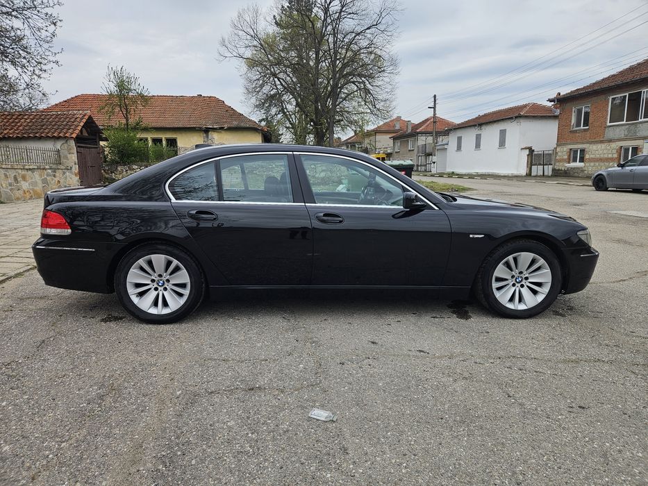 BMW 750i Face 2006