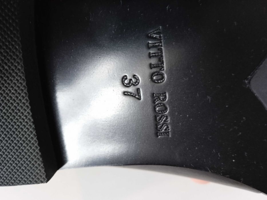 Обувки Vitto Rossi 37 размер