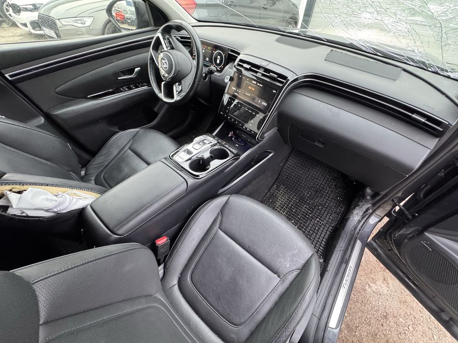 Hyundai Tucson 1.6 Hybrid 2022 avariat