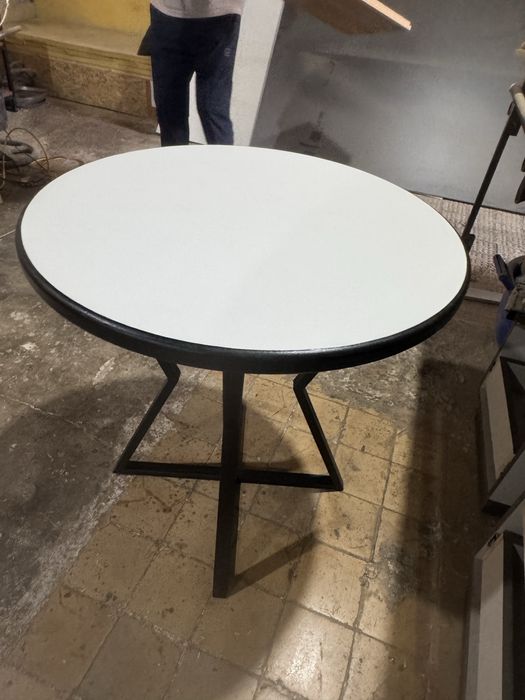 Стол круглый диаметр 70 см со скидкой