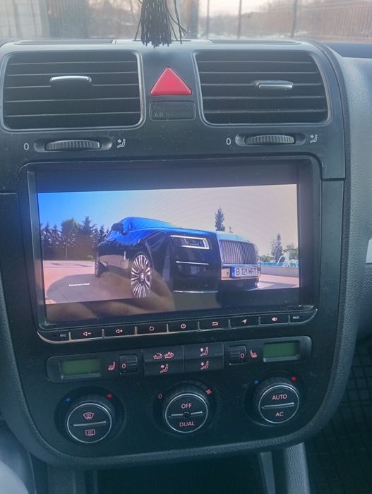 Vând vw Jetta 19 tdi