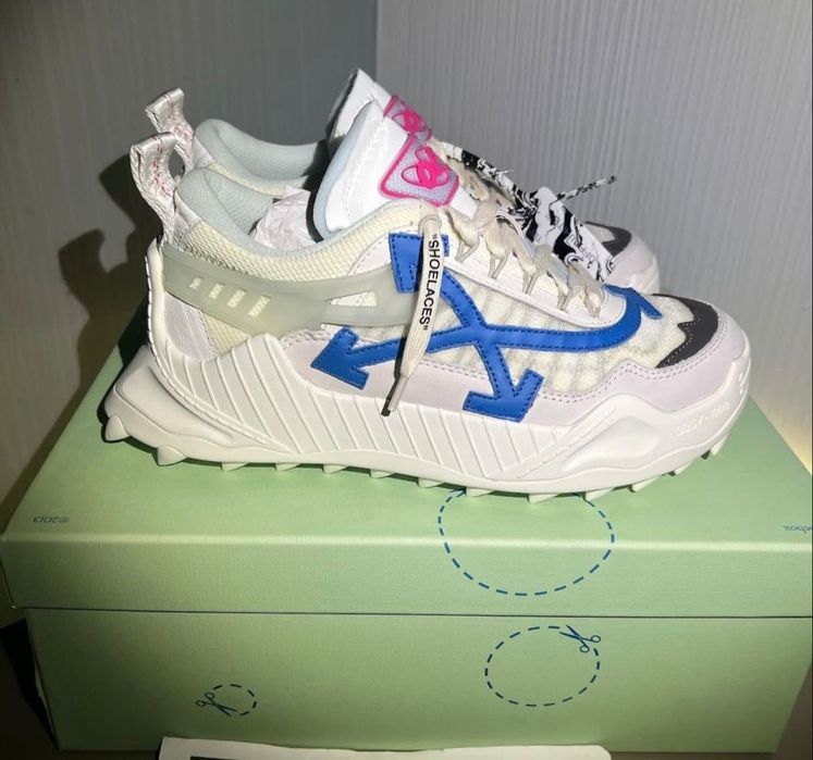 Vand off white odsy 1000