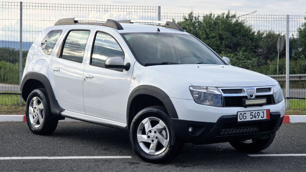 DACIA Duster 2011