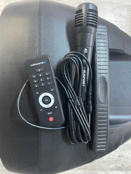 Blaupunkt PA15 700W si SUBWOOFER ACTIV Ibiza 800W