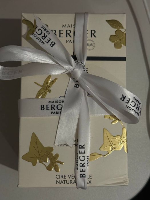 Ароматическая свеча Lolita Lempicka