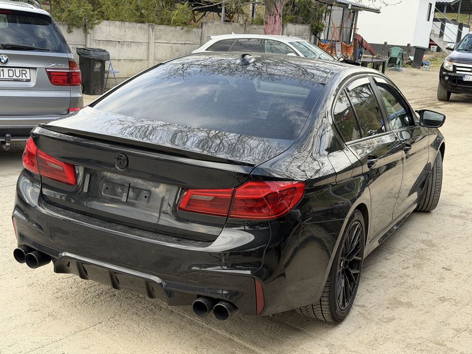 Far stanga aripa stanga dezmembrez bmw 520D M pachet  g30 2018 2.0D B47D20a bot complet parte frontala bara capota far aripa
