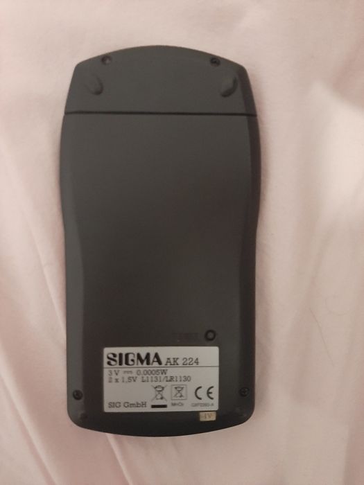 Калкулатор Елка sigma AK224