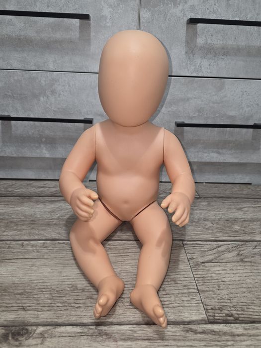 Манекен для демонстрации одежды 0+