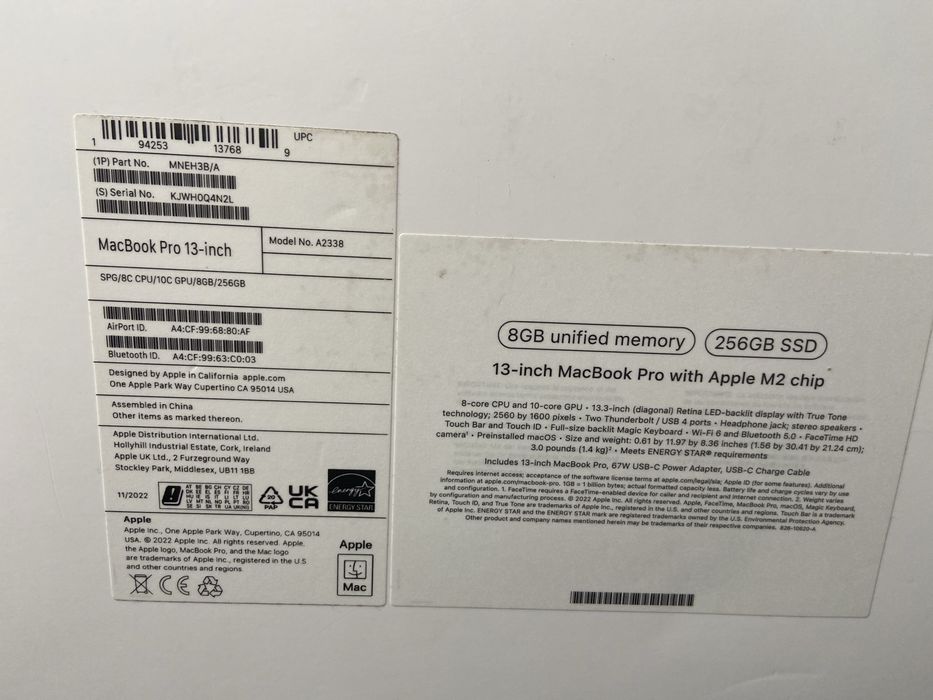Apple MacBook Pro 13” с чипом M2, 2022 года.