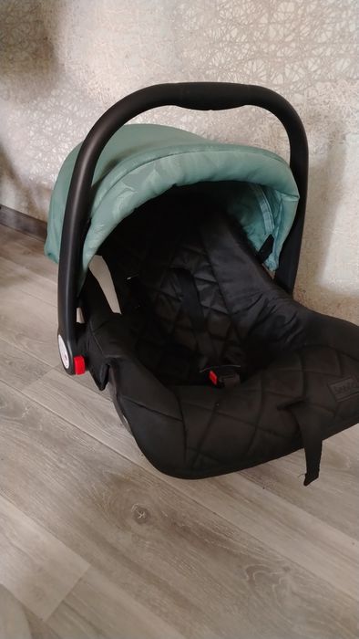 Автолюлька для малышей