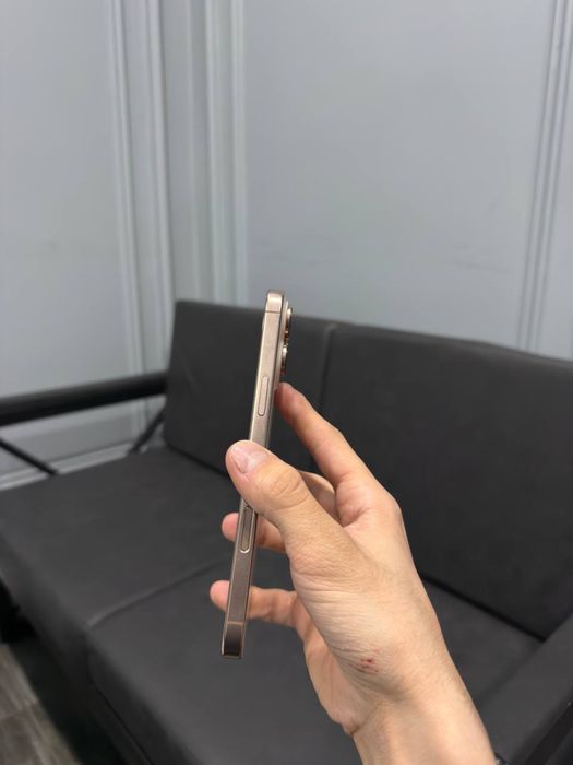 iphone 16 pro max desert ideal