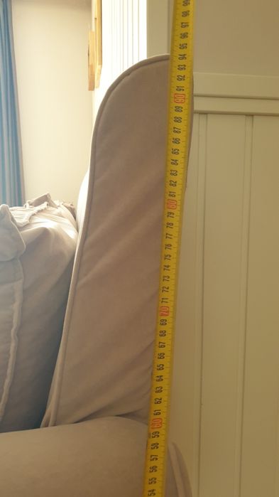 Голям, удобен диван с отоманка