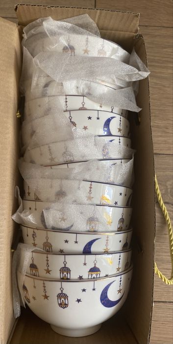 Продам 2 чайных сервиза