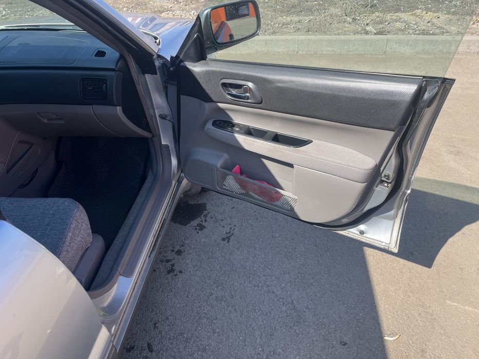 Субару форестер