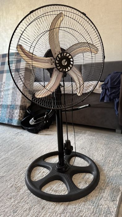 Продам вентилятор новый