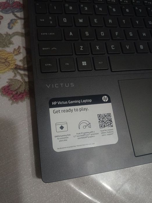 NOTEBOOK Hp victus sotiladi