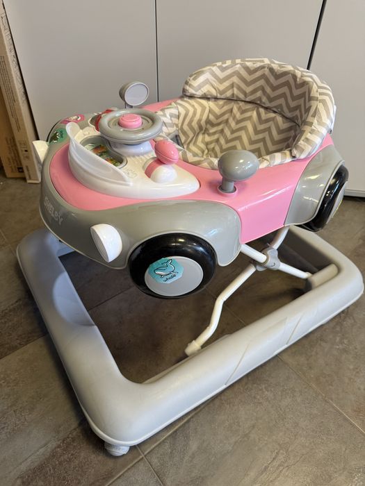 Проходилка за момиче