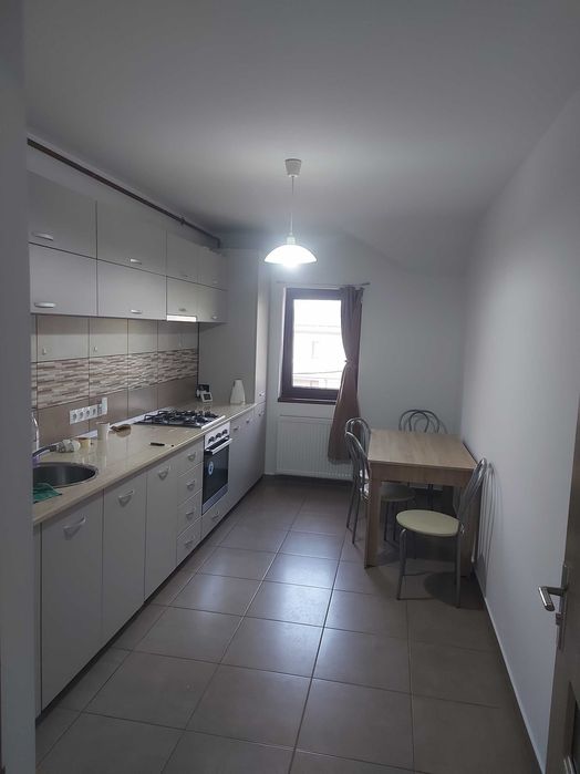 apartament de inchiriat