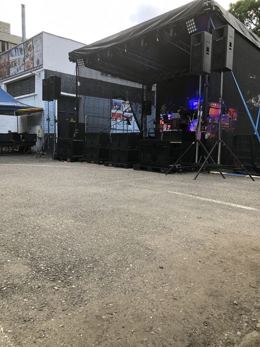 Sunet Sonorizare Sistem Audio Dj Live Scena