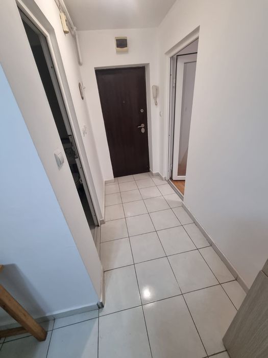 Proprietar închiriez ap 1 cam. Lipovei