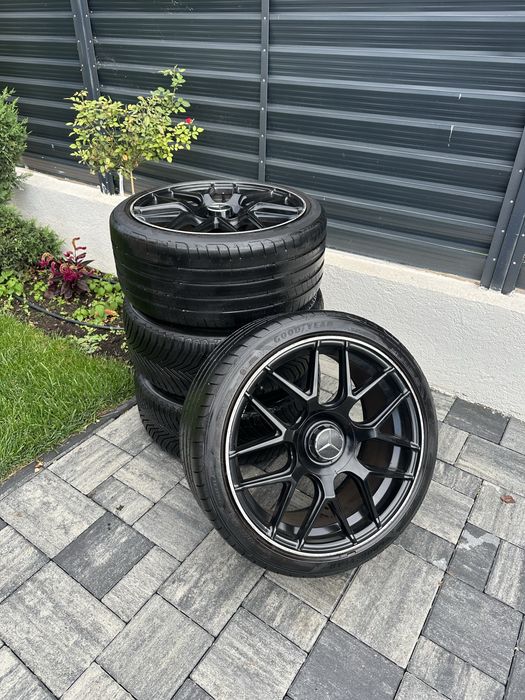 Jante Mercedes y spoke r19 C class, E class