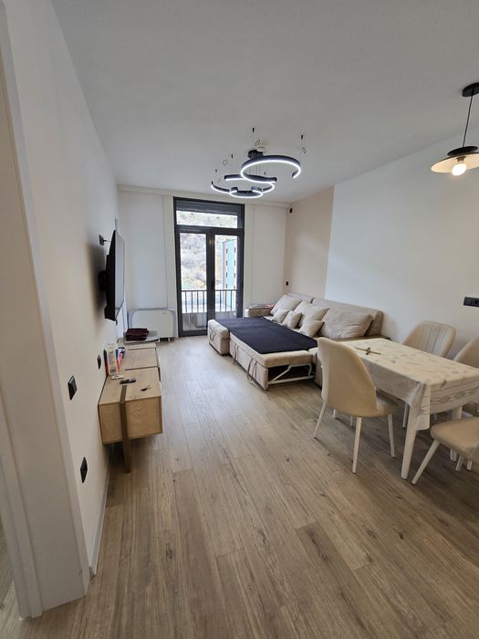 Ugam River apartament kunlik ijaraga beriladi