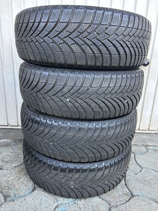 Set 4 anvelope iarna 205/60 R16, Semperit, 7mm profil!! DOT 2023!!