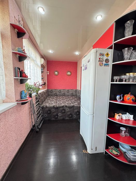 Продается 4-комнатная квартира, массив Хумаюн