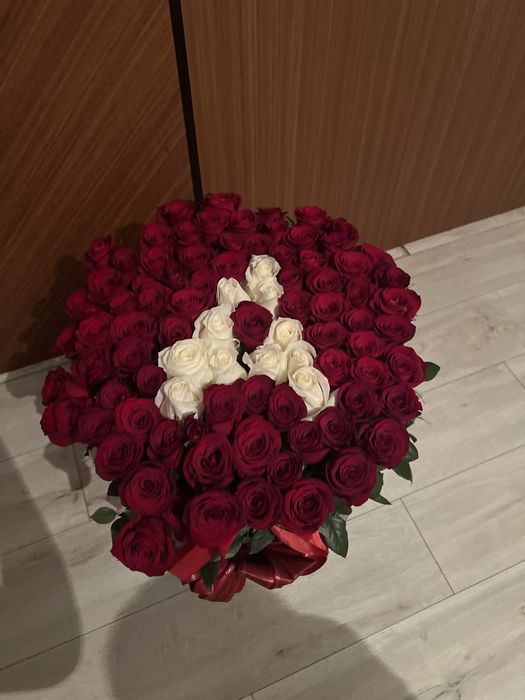 Цветы бу. 101 роза