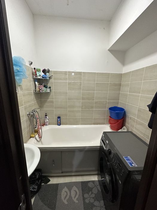 Sergili yangi xayot 8- xudud 2 xona sotiladi